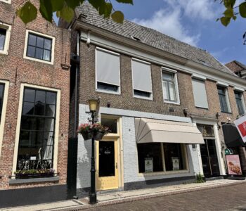 Hoofdafbeelding Beekstraat 14